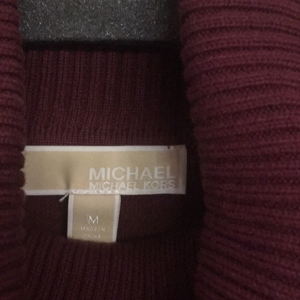 Sweater - Picture 2 of 3
